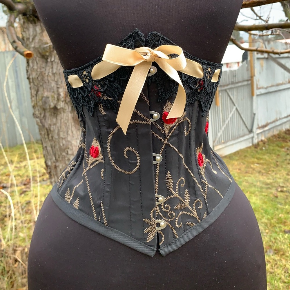 Handmade Chic Black & Gold steel boned coutil lined Corset Red Details
